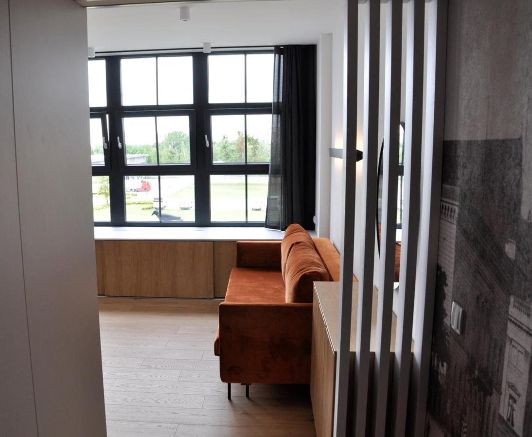 ヴロツワフKp Apartament Hydral Parkアパートメント エクステリア 写真