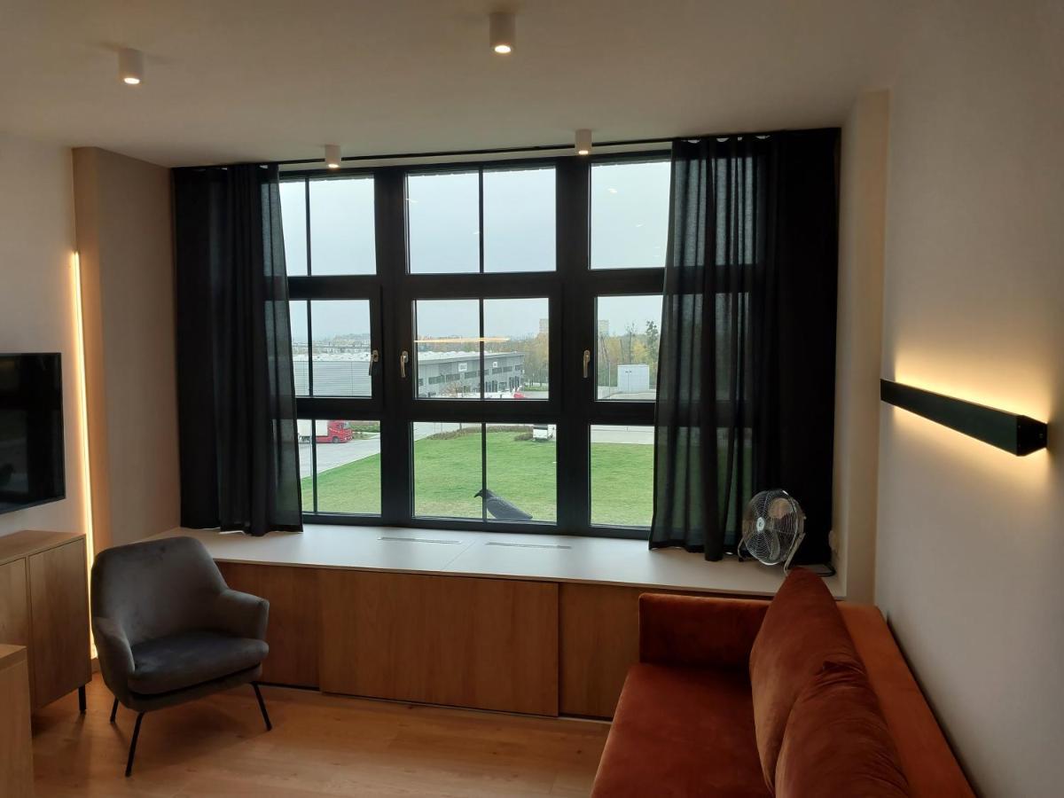 ヴロツワフKp Apartament Hydral Parkアパートメント エクステリア 写真